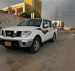 نيسان نافارا